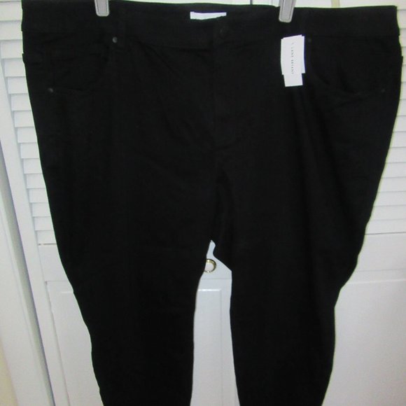 NWT! Lane Bryant On-The-Go Black Ankle Pants - Size 26 - Picture 2 of 10